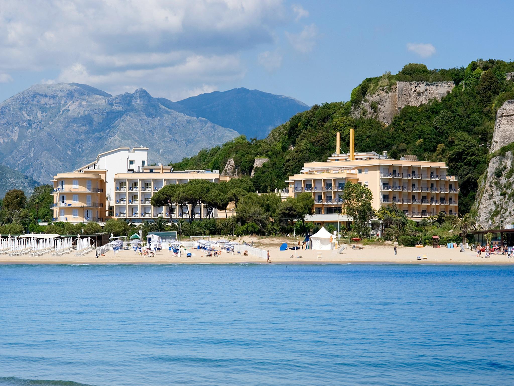 Hotel Serapo Gaeta Esterno foto