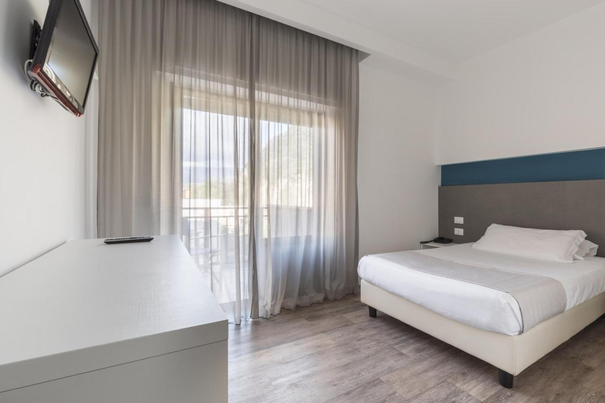 Hotel Serapo Gaeta Esterno foto