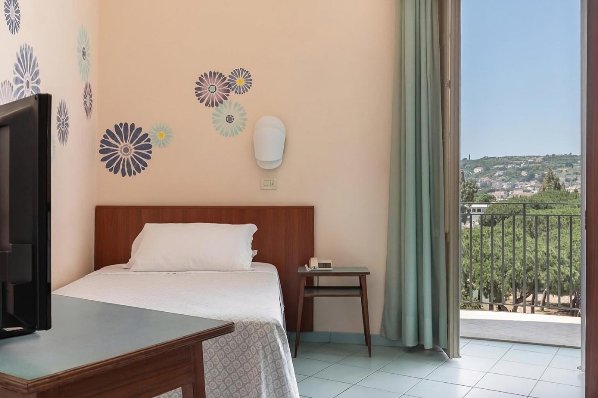 Hotel Serapo Gaeta Esterno foto