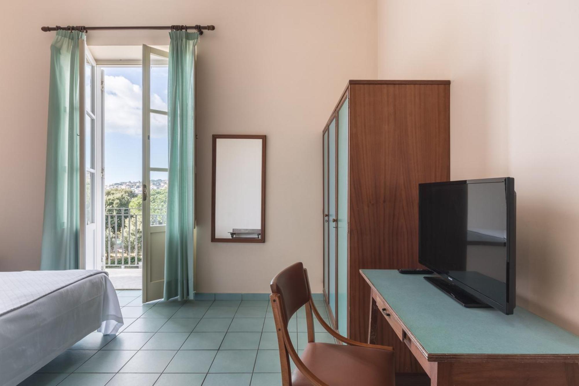 Hotel Serapo Gaeta Esterno foto