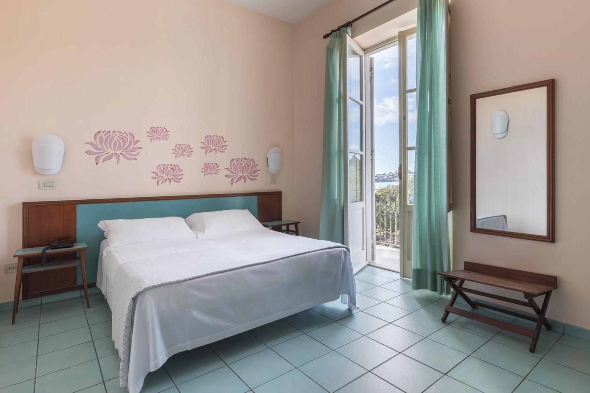 Hotel Serapo Gaeta Esterno foto