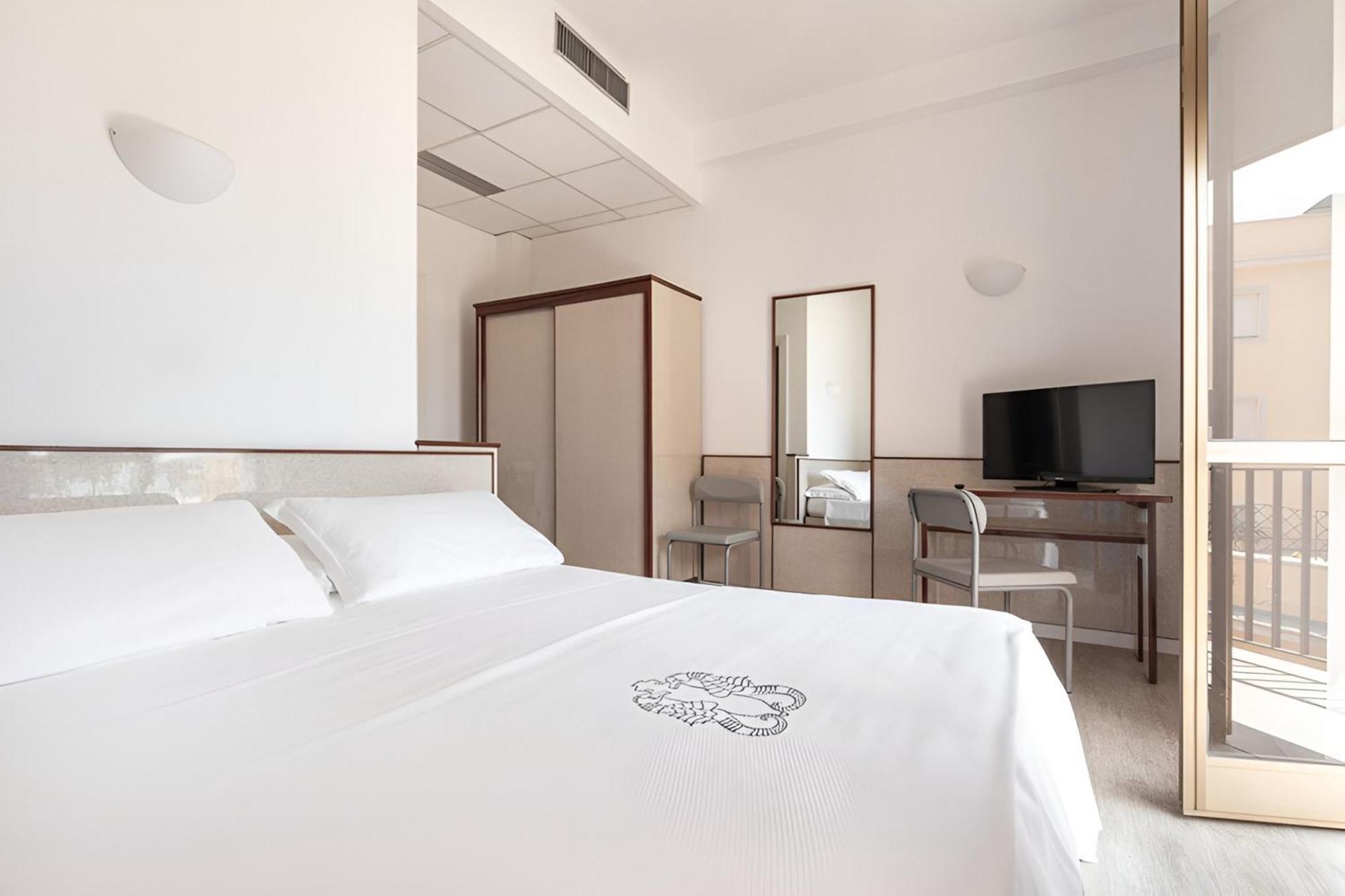 Hotel Serapo Gaeta Esterno foto