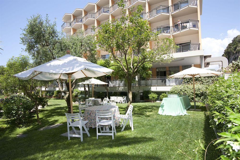 Hotel Serapo Gaeta Esterno foto