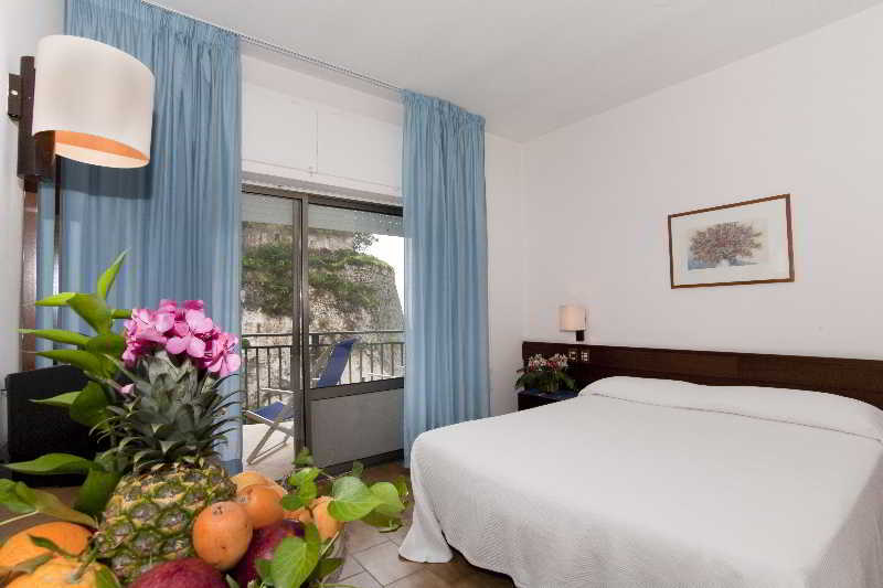 Hotel Serapo Gaeta Esterno foto
